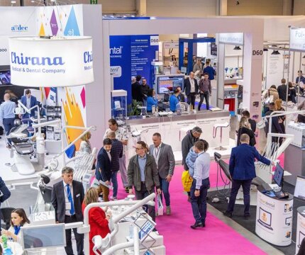 Krakdent-targi-stomatologia (4).jpg